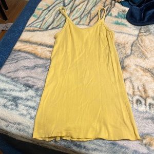 Mustard tank size large